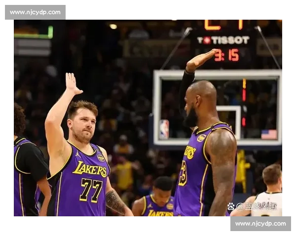 湖人凭借东契奇三双统治热火比赛夺得关键胜利巩固球队状态优势